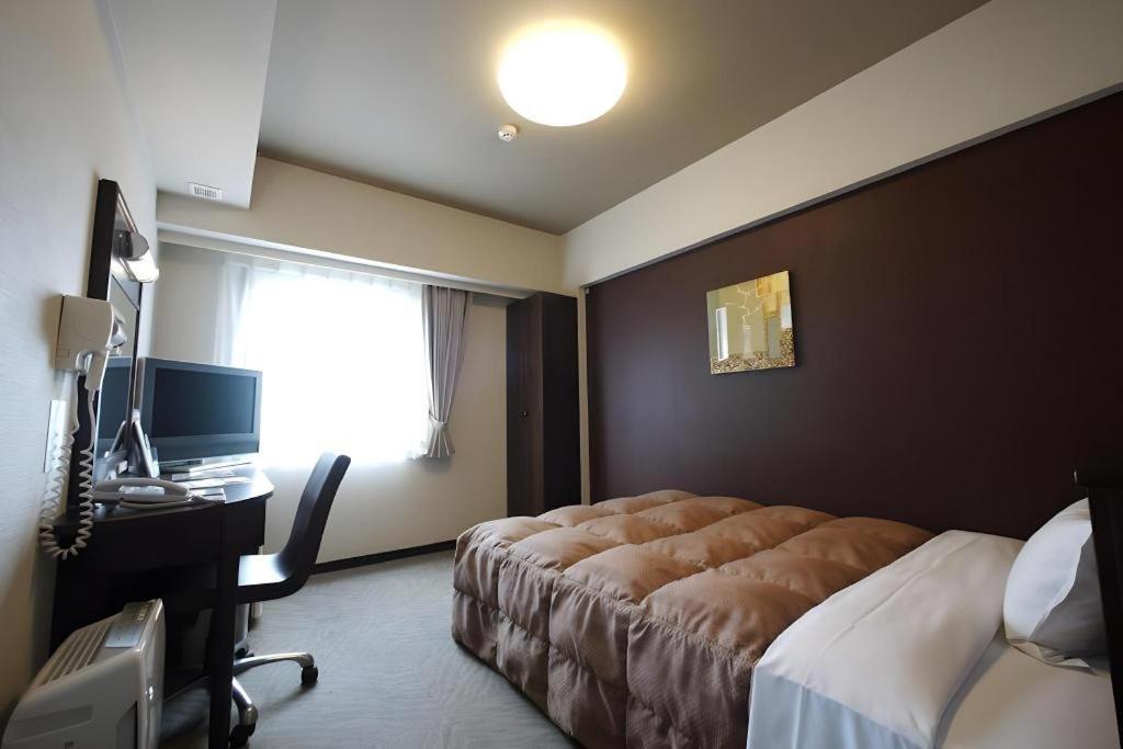 Hotel Route Inn Hirosaki Ekimae Экстерьер фото