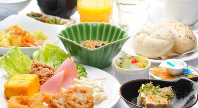 Hotel Route Inn Hirosaki Ekimae Экстерьер фото
